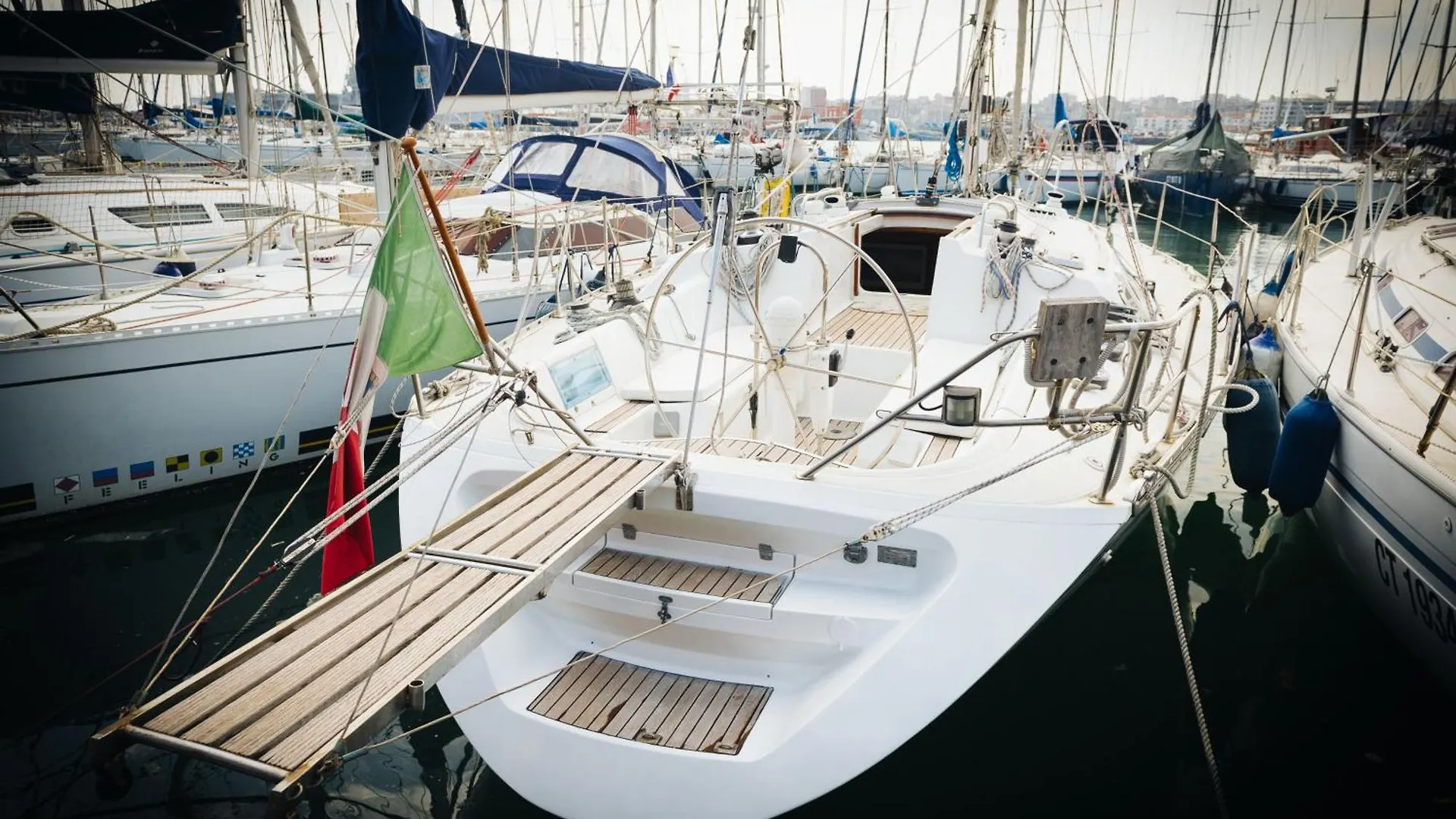 מלון קטאניה Sleep In Boat